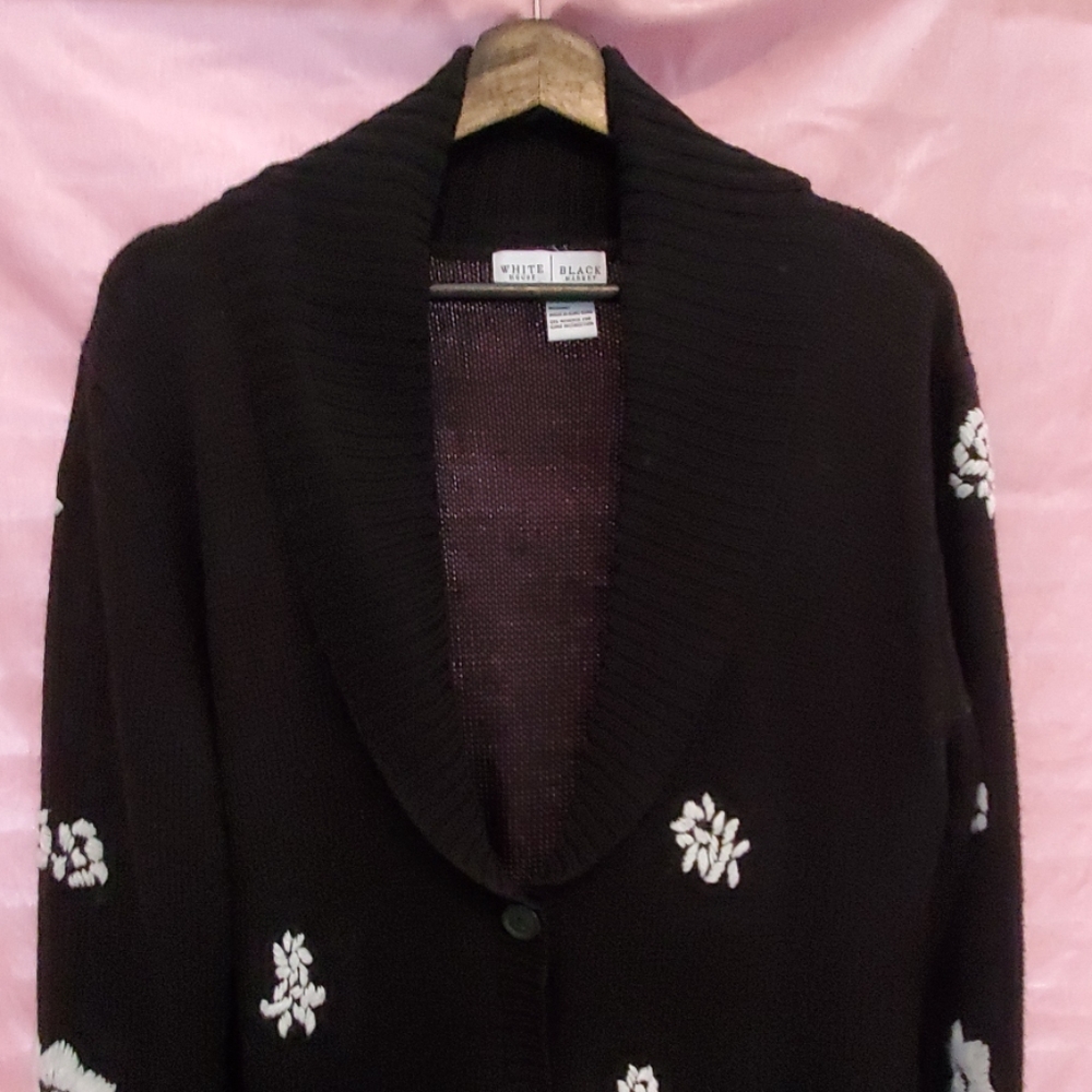 Sweater - Picture 2 of 4